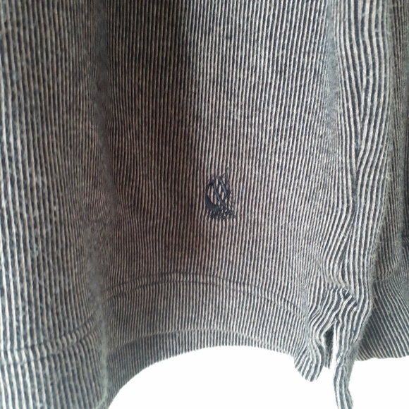 Nautica Turtleneck - Picture 3 of 6